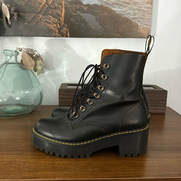 DR MARTENS LEONA PLATFORM BOOTS - Picture 2 of 7